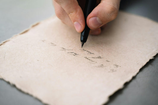 A long-distance couple gift for sending daily love notes in a cozy home setting